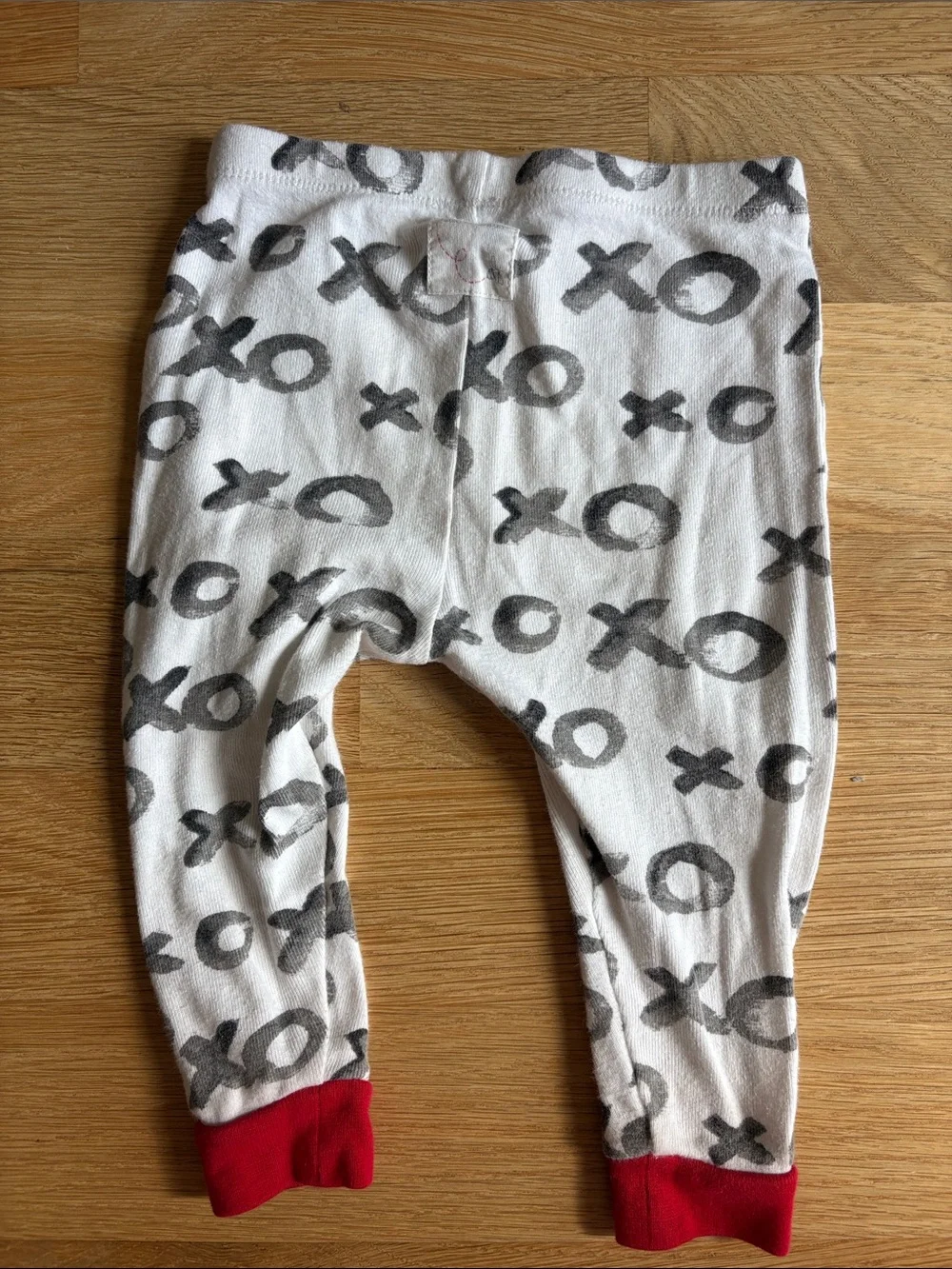 BURTS BEES | White XO Print Two-Piece with Red Trim, Valentines Pajamas
